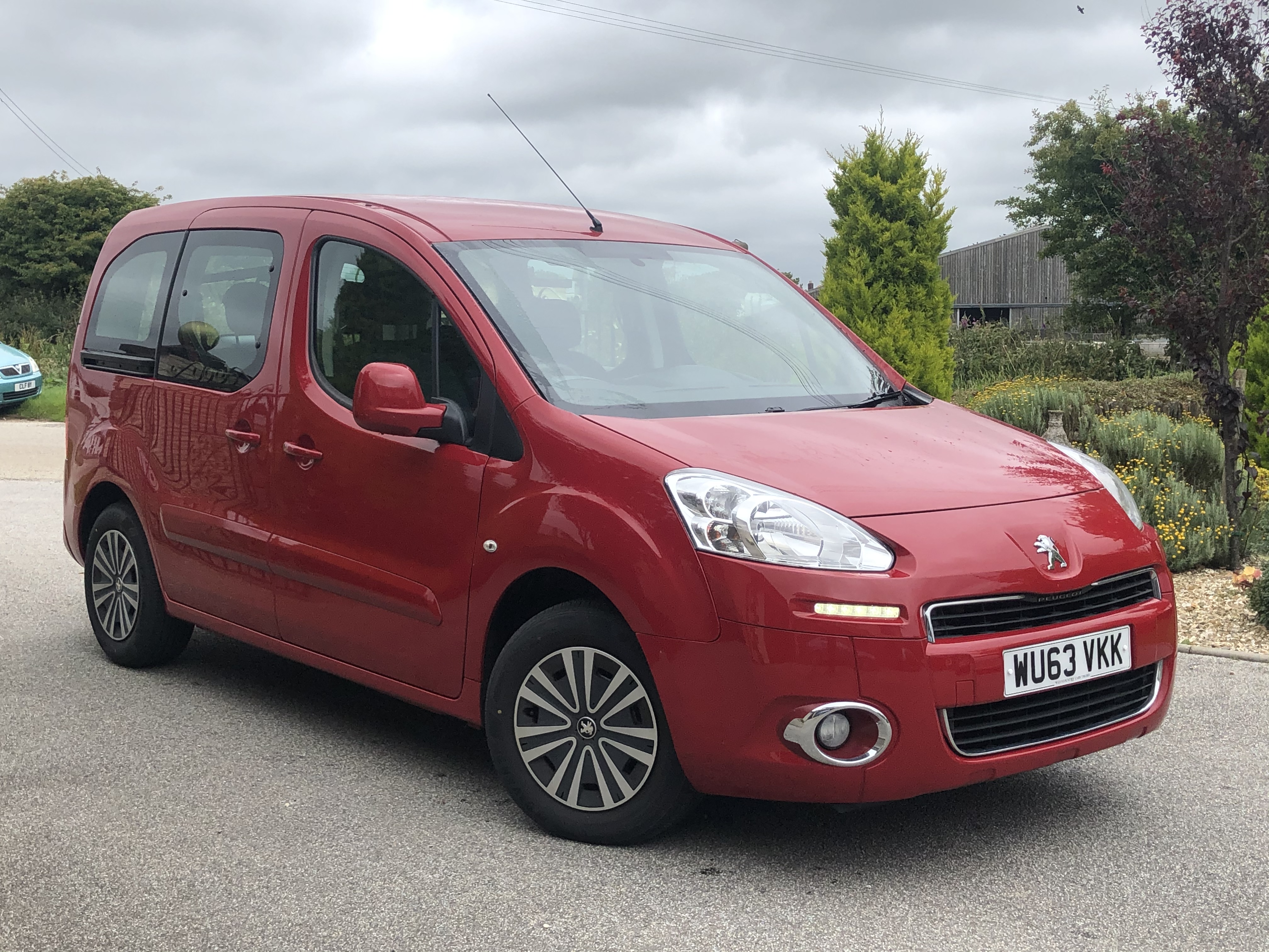 2013 PEUGEOT PARTNER TEPEE 1.6 E-HDI S AUTOMATIC